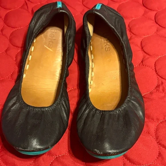 Tieks Black Leather Ballet Flats - Picture 1 of 2